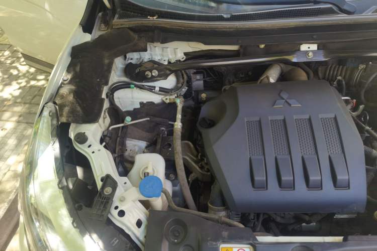 Used Mitsubishi Eclipse Cross 2021 1.5T CVT Four-Wheel Drive Passion Edition Engine Bay Right