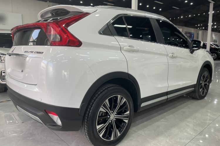 Used Mitsubishi Eclipse Cross 2021 1.5T CVT Four-Wheel Drive Passion Edition Exterior 1
