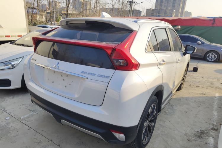 Used Mitsubishi Eclipse Cross 2021 1.5T CVT Two-Wheel Drive Belief Edition Exterior 3