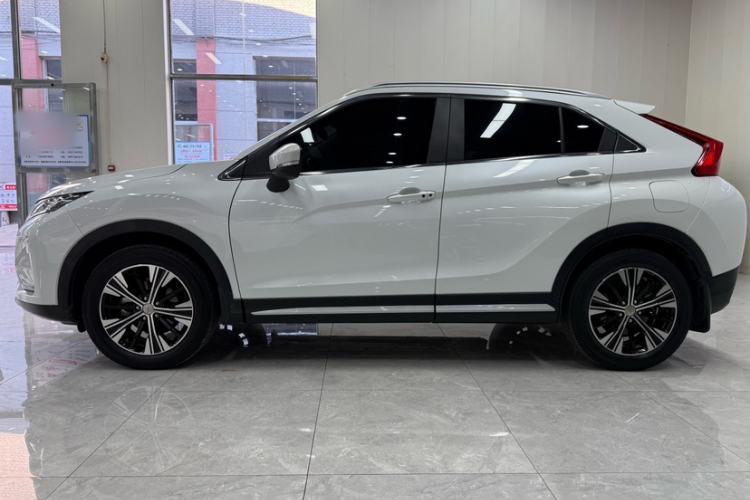 Used Mitsubishi Eclipse Cross 2021 1.5T CVT Four-Wheel Drive Passion Edition Exterior 7