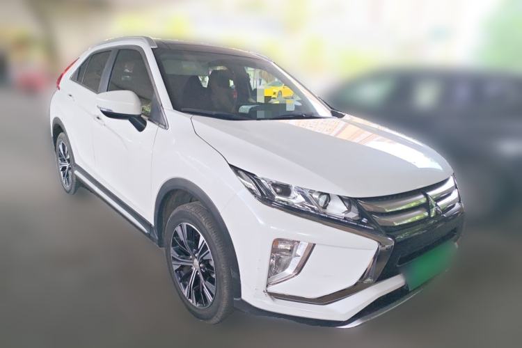 Used Mitsubishi Eclipse Cross 2021 1.5T CVT Two-Wheel Drive Dream Edition Front Right 45 Deg