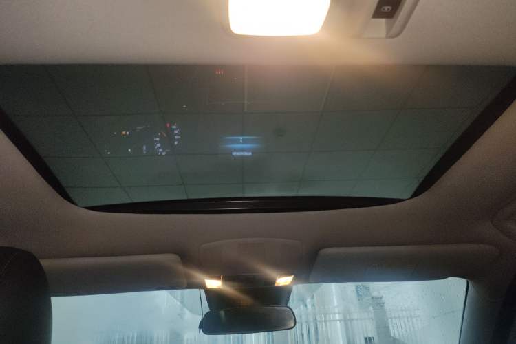 Used Mitsubishi Eclipse Cross 2021 1.5T CVT Two-Wheel Drive Belief Edition Headliner