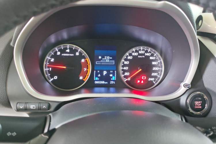 Used Mitsubishi Eclipse Cross 2021 1.5T CVT Two-Wheel Drive Dream Edition Instrument Cluster