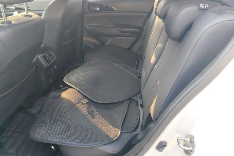 Used Mitsubishi Eclipse Cross 2021 1.5T CVT Two-Wheel Drive Belief Edition Interior 1