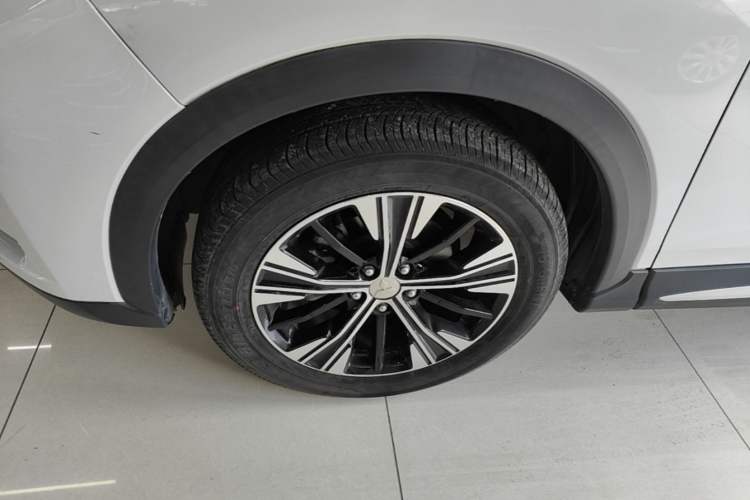 Used Mitsubishi Eclipse Cross 2021 1.5T CVT Two-Wheel Drive Dream Edition Left Front Wheel Hub