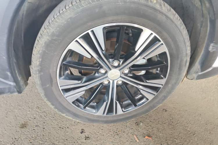 Used Mitsubishi Eclipse Cross 2021 1.5T CVT Two-Wheel Drive Dream Edition Right Front Wheel Hub