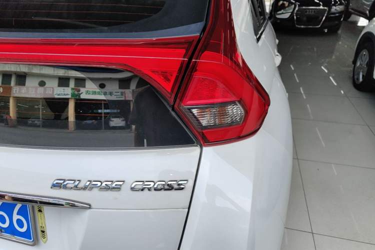 Used Mitsubishi Eclipse Cross 2021 1.5T CVT Two-Wheel Drive Dream Edition Right Rear Taillight