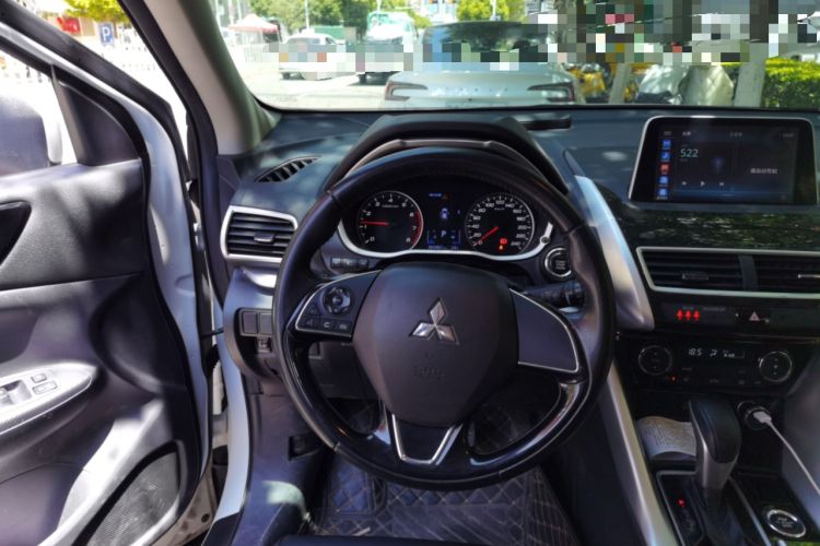 Used Mitsubishi Eclipse Cross 2021 1.5T CVT Four-Wheel Drive Passion Edition Steering Wheel
