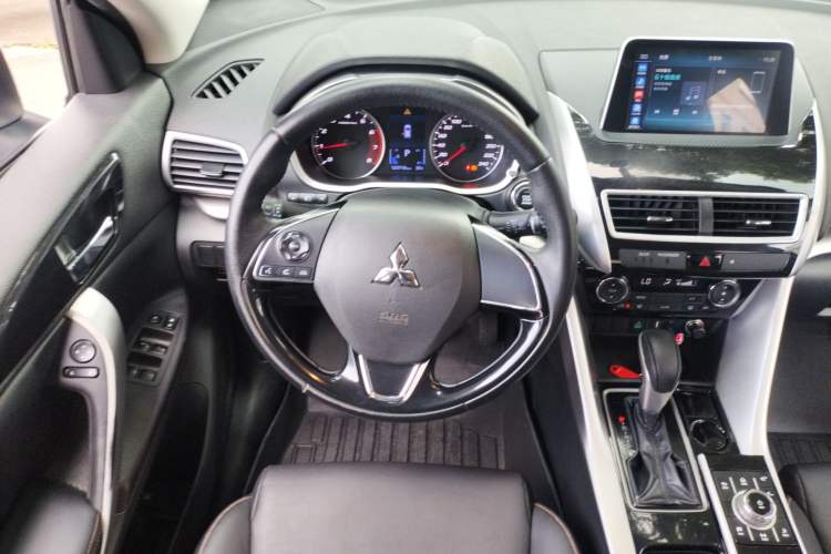 Used Mitsubishi Eclipse Cross 2021 1.5T CVT Two-Wheel Drive Dream Edition Steering Wheel