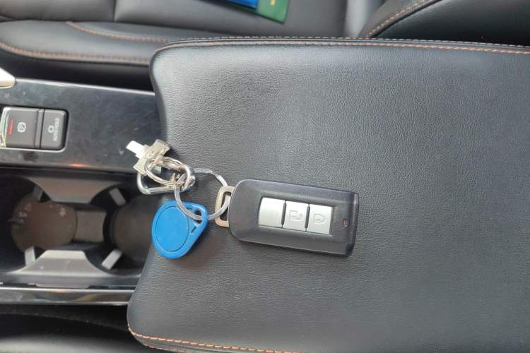 Used Mitsubishi Eclipse Cross 2021 1.5T CVT Four-Wheel Drive Passion Edition Vehicle Key
