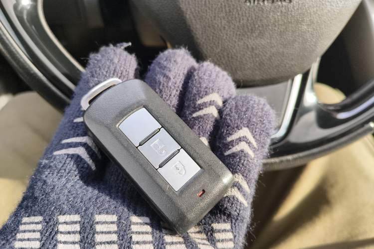 Used Mitsubishi Eclipse Cross 2021 1.5T CVT Four-Wheel Drive Passion Edition Vehicle Key