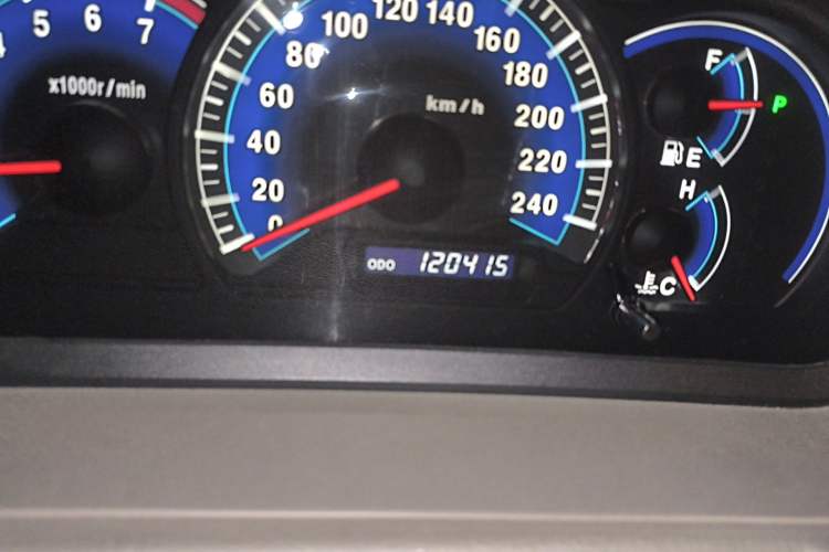 Used Mitsubishi Galant 2009 2.0L Elite Edition Odometer Close Up