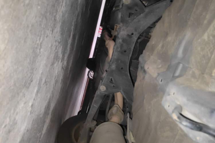 Used Mitsubishi Galant 2012 2.4L Deluxe Upgrade Edition Chassis Rear
