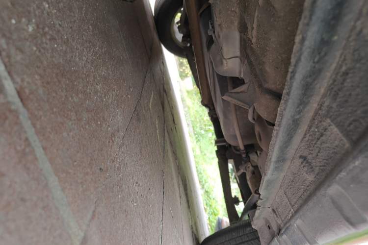 Used Mitsubishi Galant 2012 2.0L Elite Edition Chassis Rear Left