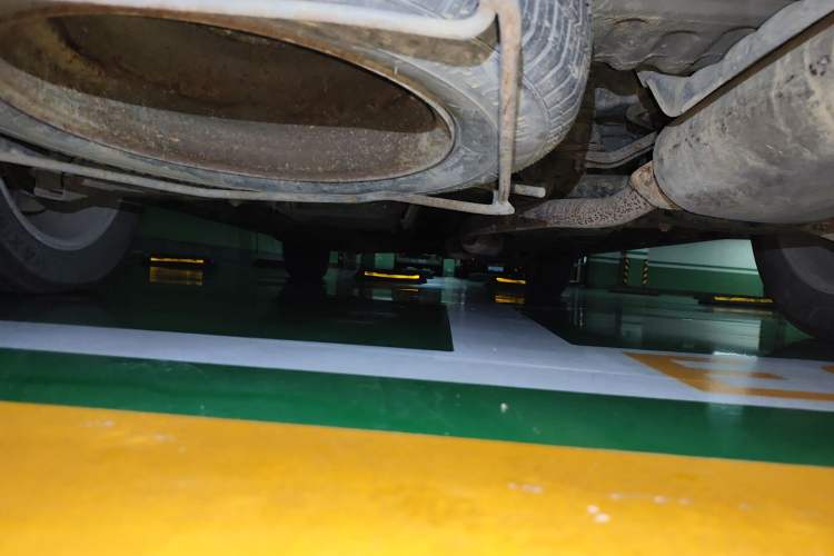 Used Mitsubishi Grandis 2007 2.4 7-Seater Comfort Edition Chassis Rear