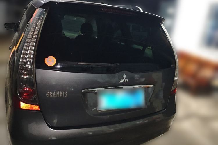 Used Mitsubishi Grandis 2007 2.4 7-Seater Comfort Edition Rear