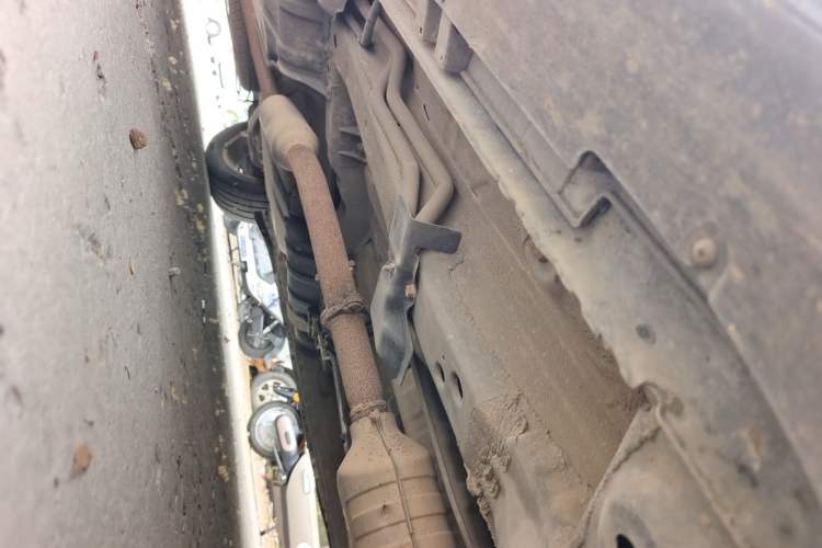 Used Mitsubishi Grandis 2009 2.4 6-Seater Elite Edition Chassis Front Right