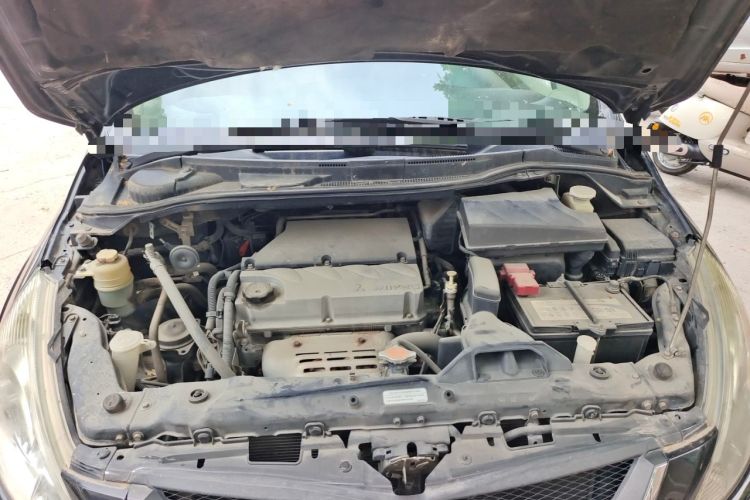 Used Mitsubishi Grandis 2009 2.4 6-Seater Elite Edition Engine Bay