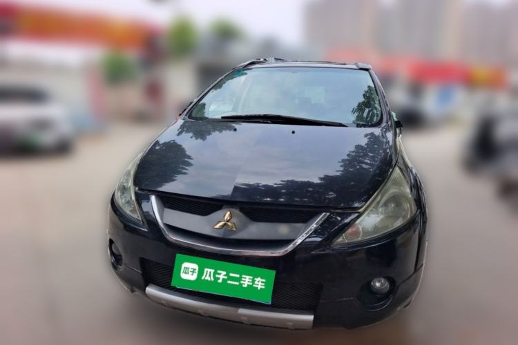 Used Mitsubishi Grandis 2009 2.4 6-Seater Elite Edition Front