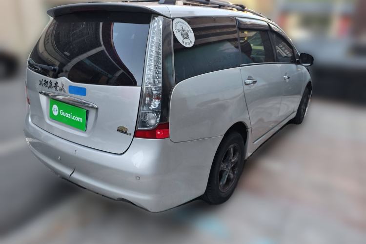 Used Mitsubishi Grandis 2009 2.4 7-Seater Comfort Edition Rear Right 45 Deg