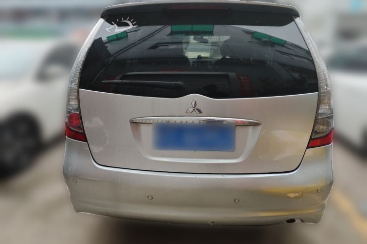 Used Mitsubishi Grandis 2009 2.4 7-Seater Comfort Edition Rear