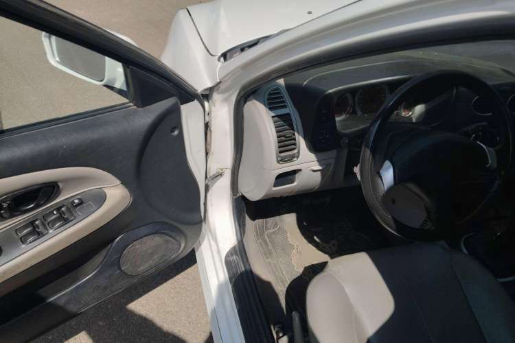 Used Mitsubishi LANCER 2012 1.6L Manual Luxury Edition EXi Interior 3