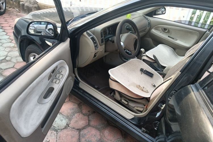 Used Mitsubishi LANCER 2006 1.6L Manual Luxury EXi Driver Seat