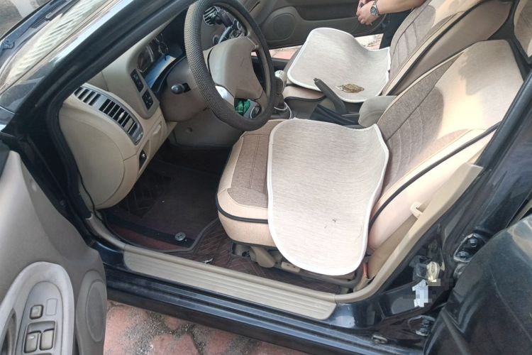 Used Mitsubishi LANCER 2006 1.6L Manual Luxury EXi Left Front Seat