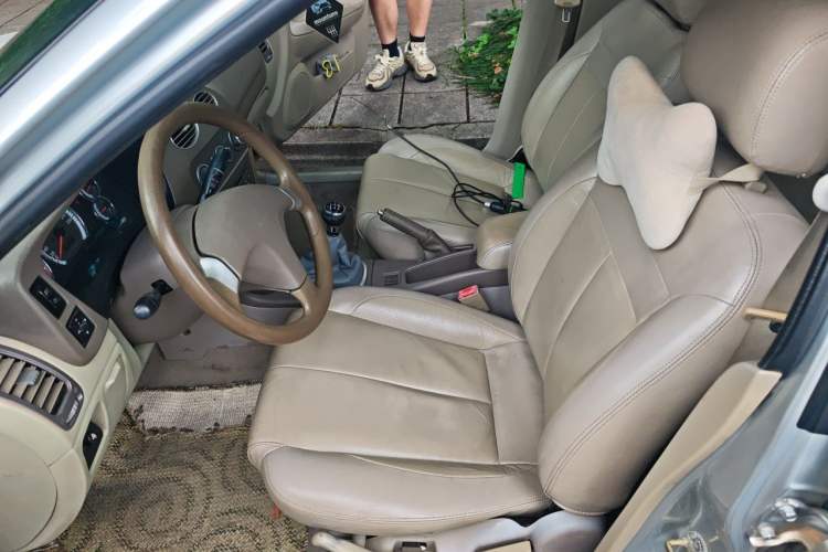 Used Mitsubishi LANCER 2006 1.6L Manual Luxury EXi Left Front Seat