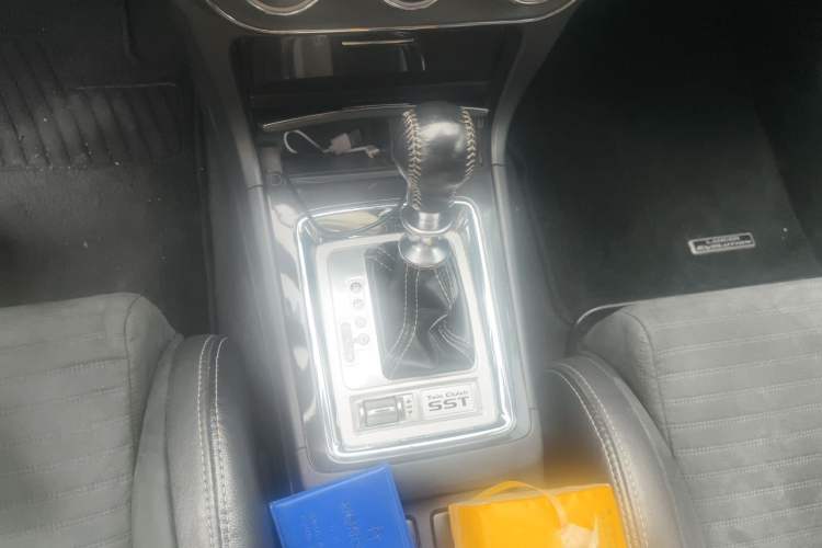 Used Mitsubishi LANCER 2008 2.0T EVOLUTION X BBS Edition Gear Lever