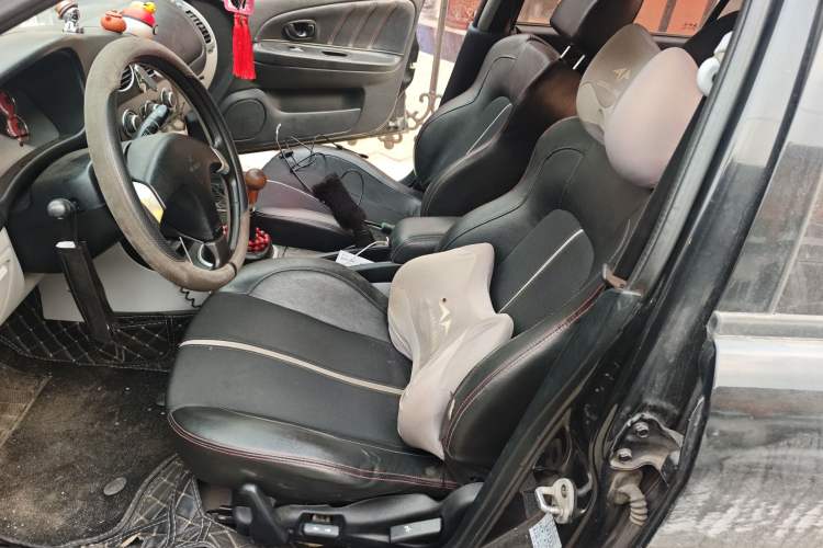 Used Mitsubishi LANCER 2010 1.6L Manual Comfort Sport Model Left Front Seat