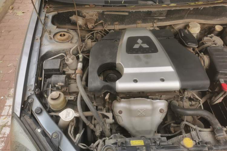 Used Mitsubishi LANCER 2010 Excellence Edition 1.6L Manual Comfort Model Engine Bay Right