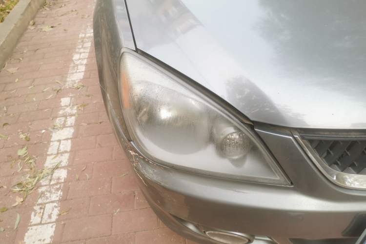 Used Mitsubishi LANCER 2010 Excellence Edition 1.6L Manual Comfort Model Right Front Headlight