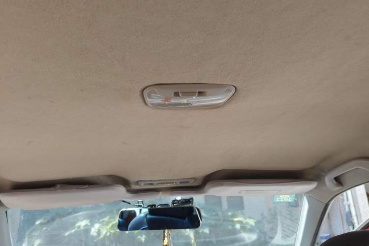 Used Mitsubishi LANCER 2010 1.6L Manual Comfort Sport Model Headliner