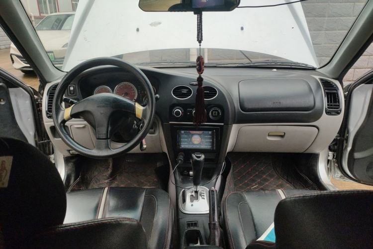Used Mitsubishi LANCER 2010 Excellence Edition 1.6L Automatic Luxury Model Center Console