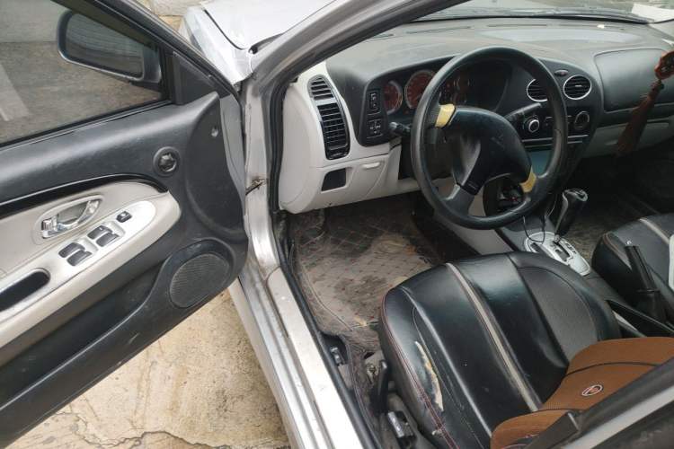 Used Mitsubishi LANCER 2010 Excellence Edition 1.6L Automatic Luxury Model Driver Seat