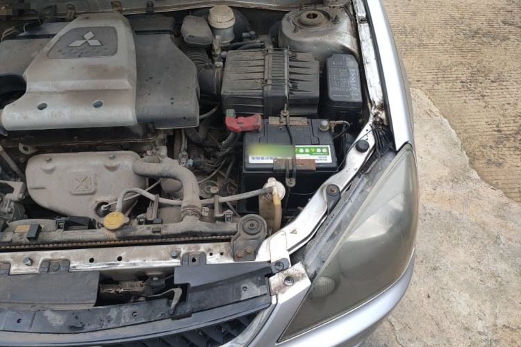 Used Mitsubishi LANCER 2010 Excellence Edition 1.6L Automatic Luxury Model Engine Bay Left