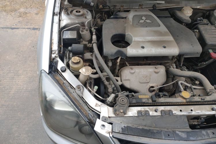 Used Mitsubishi LANCER 2010 Excellence Edition 1.6L Automatic Luxury Model Engine Bay Right