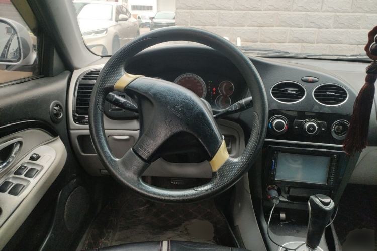 Used Mitsubishi LANCER 2010 Excellence Edition 1.6L Automatic Luxury Model Steering Wheel
