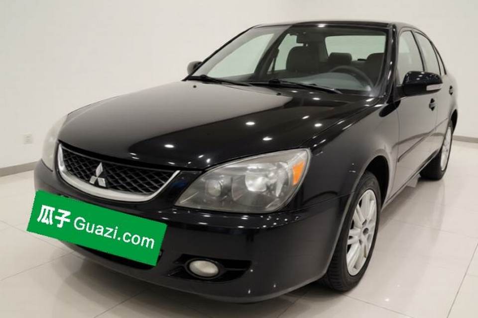Mitsubishi LANCER 2012