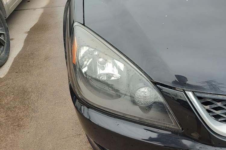 Used Mitsubishi LANCER 2012 1.6L Manual Luxury Edition EXi Right Front Headlight