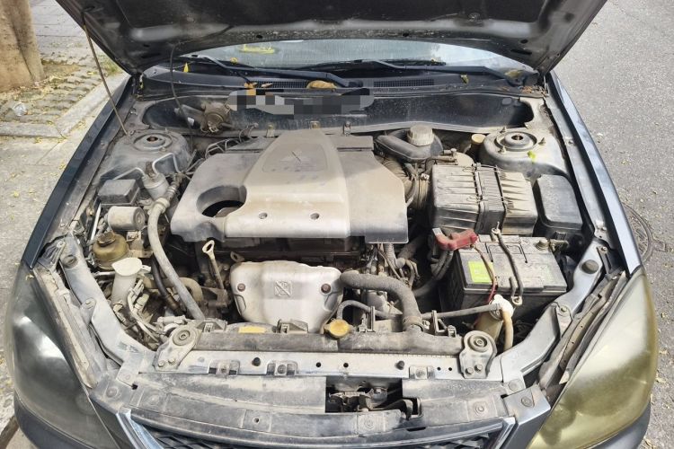 Used Mitsubishi LANCER 2012 1.6L Manual Comfort Edition SEi Engine Bay