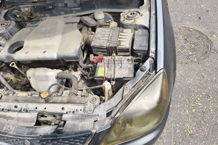 Used Mitsubishi LANCER 2012 1.6L Manual Comfort Edition SEi Engine Bay Left