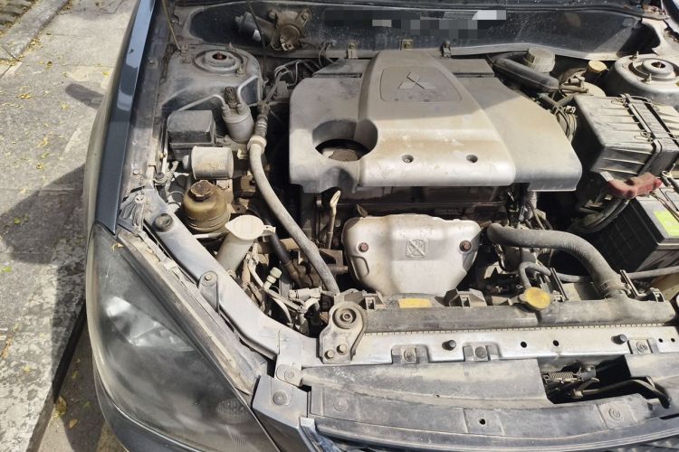 Used Mitsubishi LANCER 2012 1.6L Manual Comfort Edition SEi Engine Bay Right