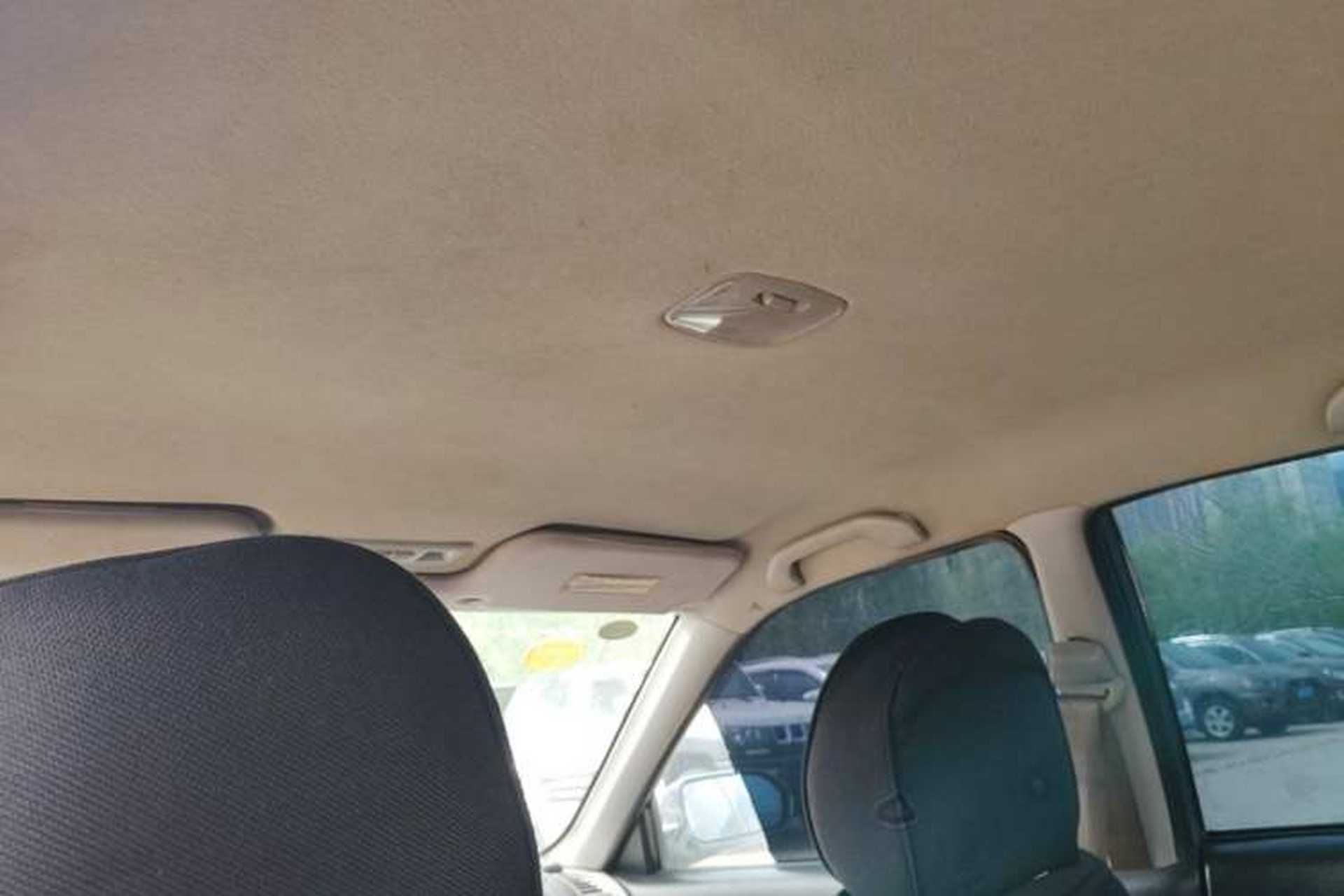 Used Mitsubishi LANCER 2012 1.6L Manual Comfort Edition SEi Headliner
