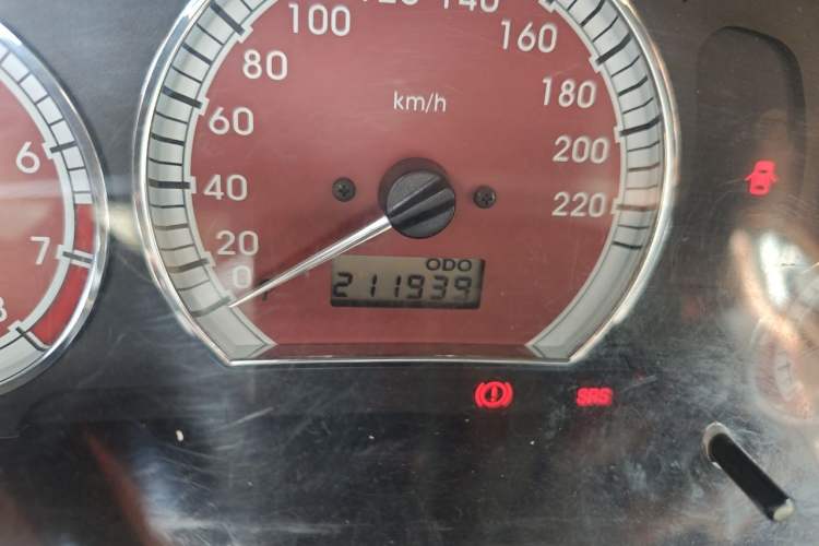 Used Mitsubishi LANCER 2012 1.6L Manual Comfort Edition SEi Odometer Close Up