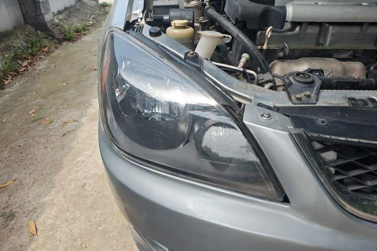 Used Mitsubishi LANCER 2012 1.6L Manual Comfort Edition SEi Right Front Headlight