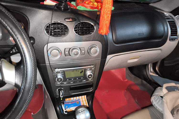 Used Mitsubishi LANCER 2012 1.6L Manual Comfort Edition SEi Audio And AC Panel