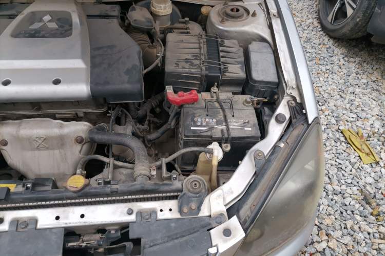 Used Mitsubishi LANCER 2012 1.6L Manual Comfort Edition SEi Engine Bay Left