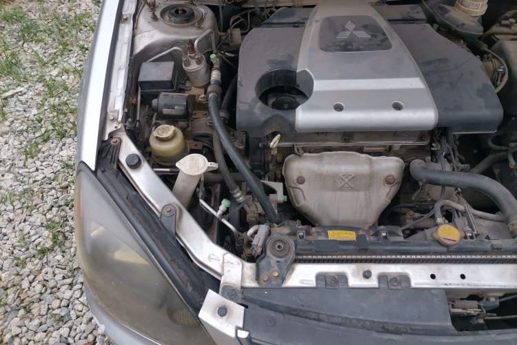 Used Mitsubishi LANCER 2012 1.6L Manual Comfort Edition SEi Engine Bay Right